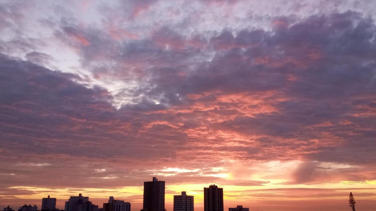 Com1 Vaga Na Garagem E Internet Jardim Real Grande Apartment *