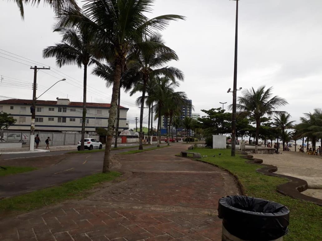 Com1 Vaga Na Garagem E Internet Jardim Real Grande Apartamento